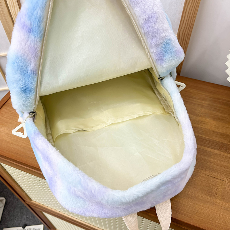 New Japanese-style autumn and winter plush backpack, Korean-style fashionable and simple commuting student schoolbag, soft and cute girls' backpack Application Scenario