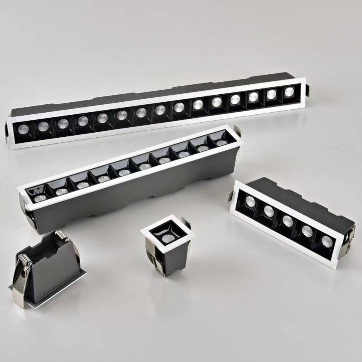 Grille light, led strip light, anti-glare spotlight, home living room, corridor background, no main light Specification drawing