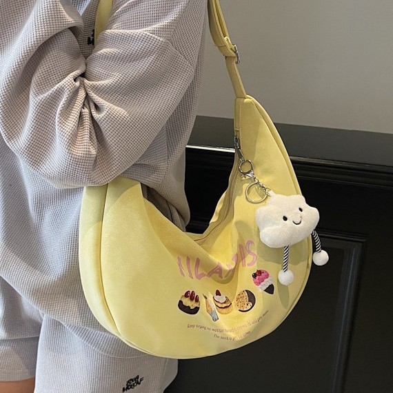 New cartoon cake cute handbag, large-capacity Japanese-style fresh and cute girl style dumpling bag, single-shoulder crossbody bag Application Scenario