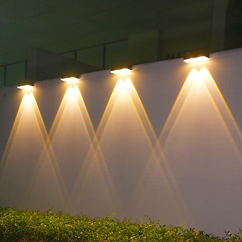 Cross-border solar courtyard wall lamps, outdoor three-tone light fence lamps, garden wall decoration atmosphere landscape lamps details Picture