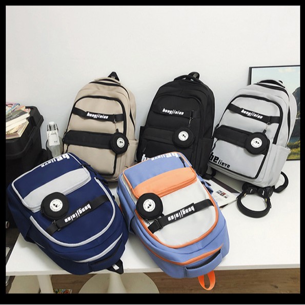 Retro workwear-style backpacks for girls, large-capacity bags for high school and junior high school students in contrasting colors, and trendy computer backpacks for boys full figure