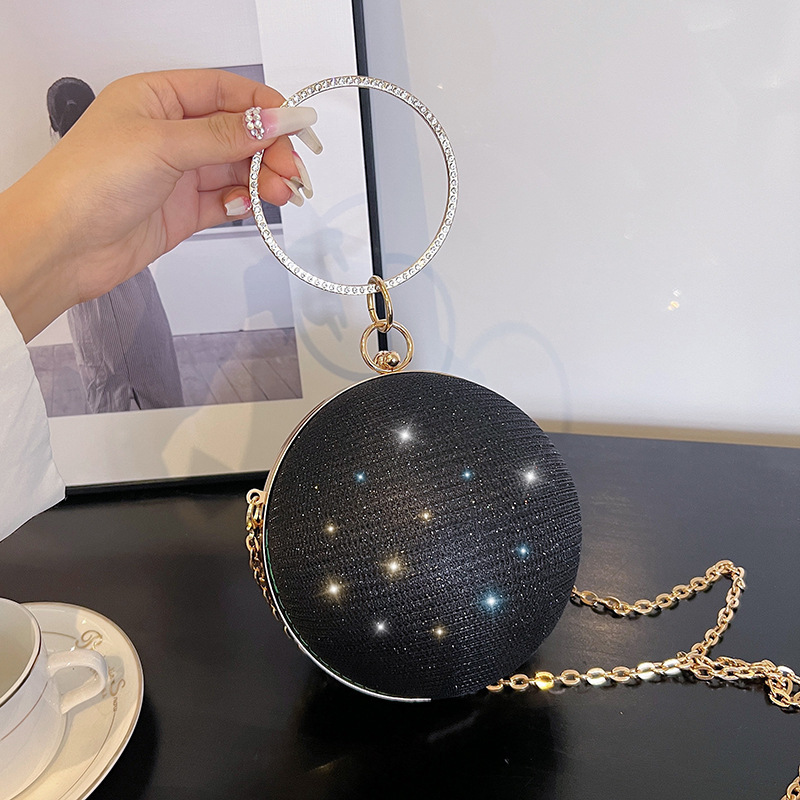 A niche design round ball bag for women, a new high-end hand-held crossbody chain small bag, a dinner bag, and a mini red envelope Specification drawing