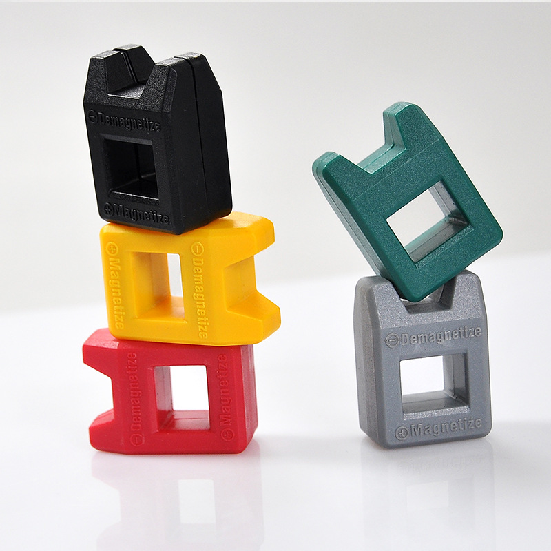 Screwdriver magnetizer, screwdriver head magnetizer, demagnetizer, demagnetizer, quick screwdriver head magnetizer, demagnetizer Application Scenario