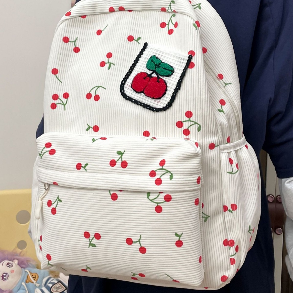 Fashionable new schoolbag for girls, fresh and artistic student backpack, cherry blossom and college style backpack details Picture