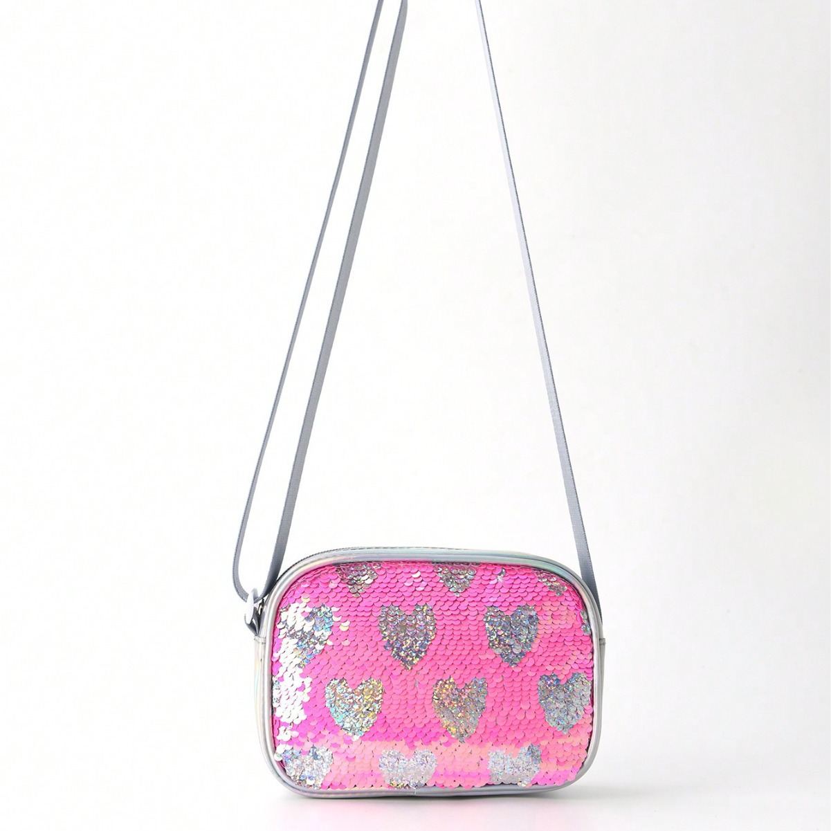 Fashionable PU small square bag, Korean style trendy sequined women's bag, casual crossbody bag, cartoon heart single-shoulder small bag for women Application Scenario