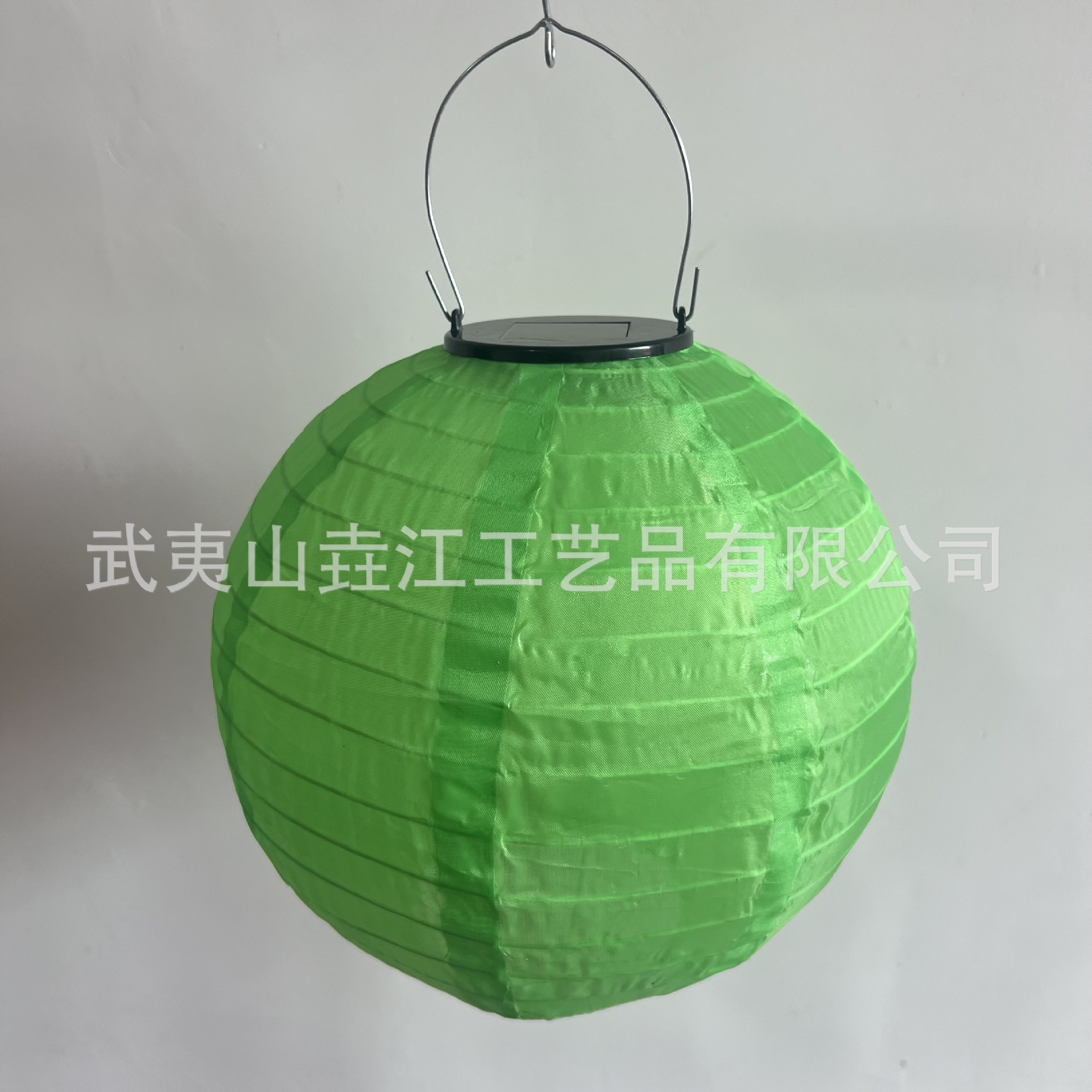 Cross-border solar-powered nylon fabric lanterns, 8-inch 20cm/ 10-inch 25cm / 12-inch 30cm, courtyard decorative silk fabric lanterns Application Scenario