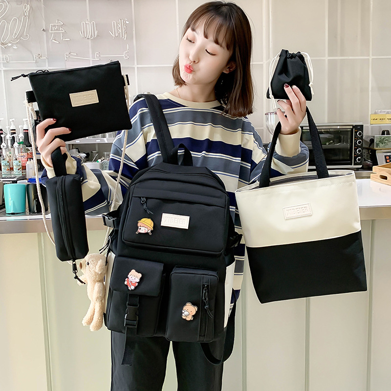 Wholesale of five-piece Korean style canvas backpacks for college students, casual large-capacity backpacks for junior and senior high school students Application Scenario