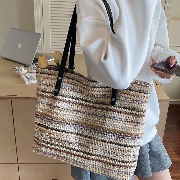 Large-capacity woven bags for women, new trendy flash checkered straw woven bags, shoulder bags, casual hand-held tote bags details Picture