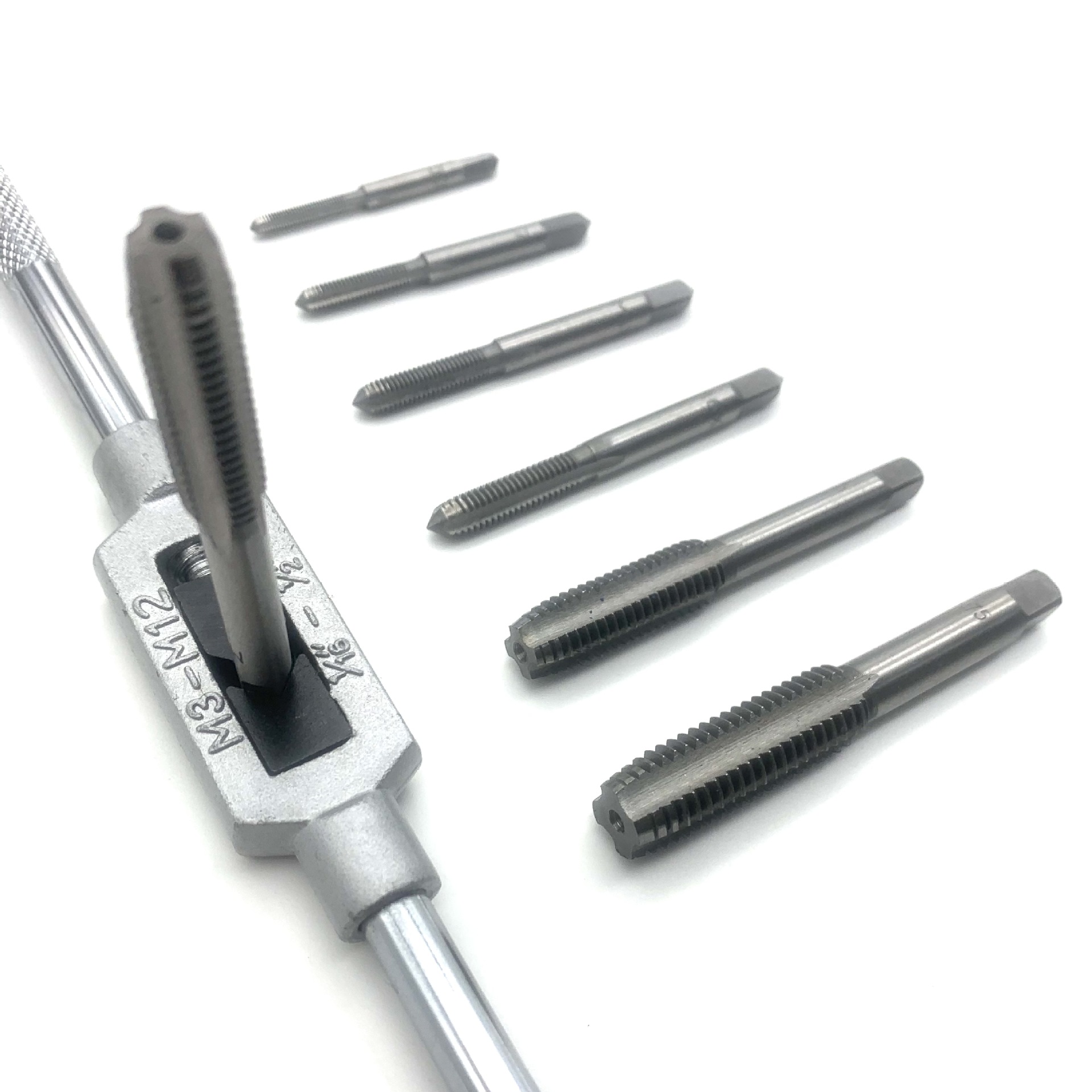 Factory direct sales of 8PC tap winch sets, tap die sets, hardware tools and tap sets Application Scenario