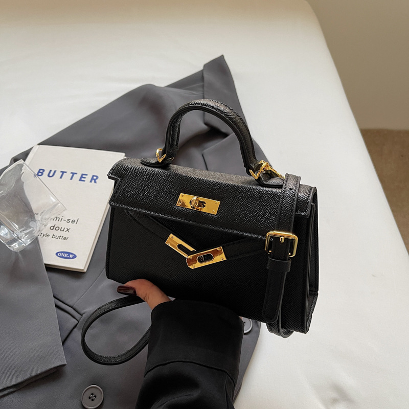 Fashionable Kelly bag, simple solid color small bag, women's 2025 new trendy and versatile ins handbag, single-shoulder crossbody bag Application Scenario