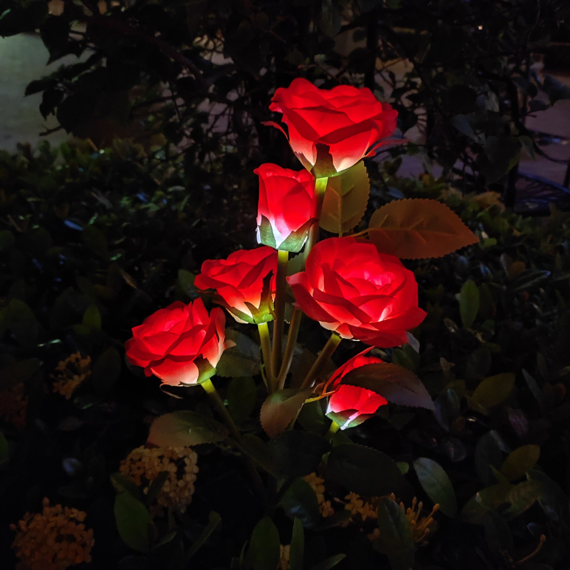 Solar LED 6-head and 7-head rose lamp simulation ground insert lamp outdoor decoration courtyard manufacturer supply details Picture
