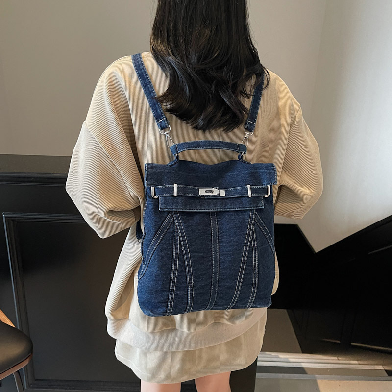 Retro washed denim backpack, backpack design sense, versatile college student schoolbag, hand-held Kelly bag, travel bag Application Scenario