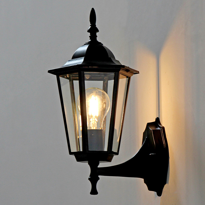 European-style waterproof outdoor villa wall lamps, hotel balcony outdoor wall lamps, creative retro courtyard corridor lights full figure