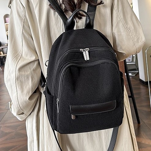 A fashionable and lightweight new small backpack for students, versatile for autumn and winter, and a detachable backpack details Picture