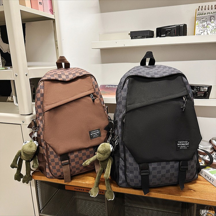 Niche design checkered backpack, fashionable schoolbag, male college students' outdoor travel backpack, female high school students' computer bag details Picture