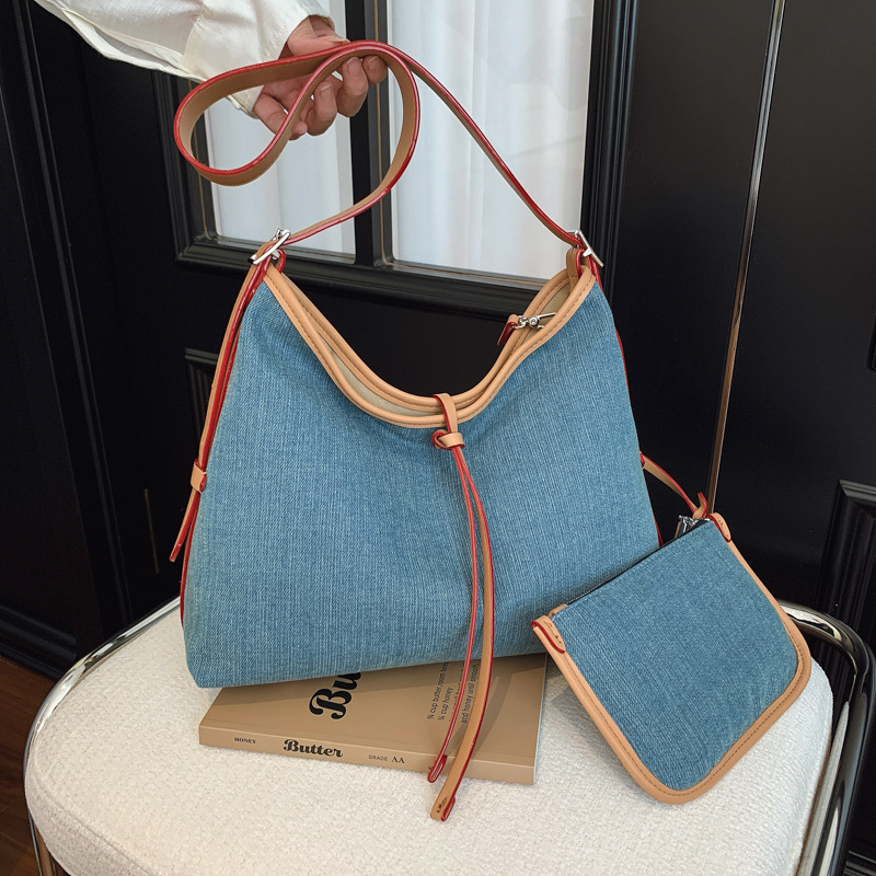 Cross-border wholesale women's crossbody bags, large-capacity commuter tote bags, 2025 new style casual canvas bags, trendy single-shoulder bags full figure