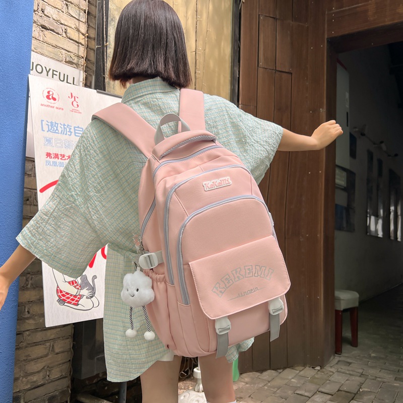 Japanese-style workwear solid-color backpacks, casual computer backpacks, large-capacity letter-printed schoolbags for girls in junior and senior high schools Application Scenario