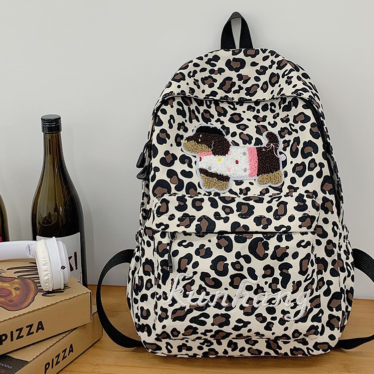 Casual student, simple and casual Korean version of Harajuku High School, large-capacity leopard print Japanese style backpack, trendy student backpack details Picture