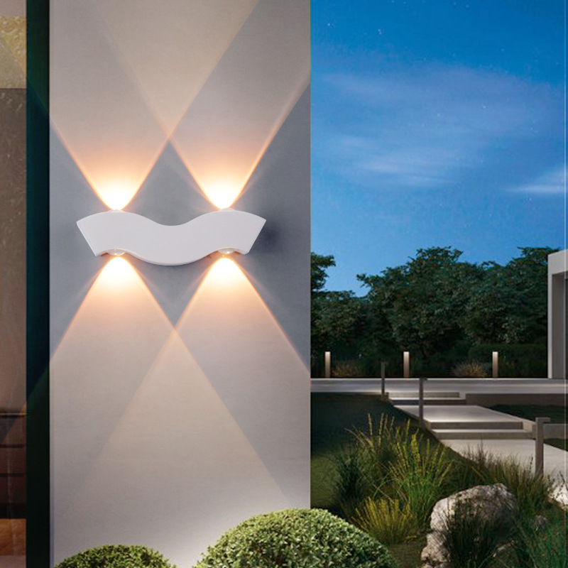 New cross-border waterproof led wall lamps, courtyard balcony fence column lamps, simple and creative garden outdoor staircase lamps details Picture