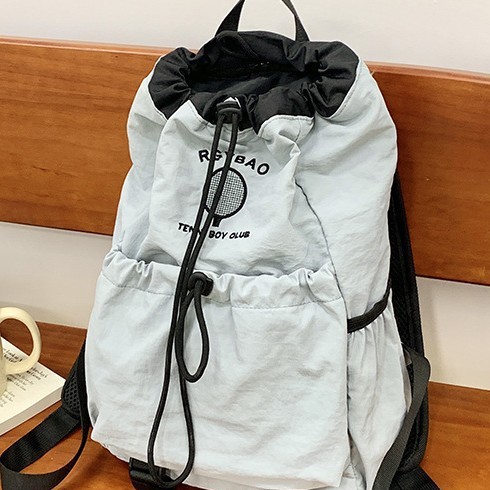 New lightweight drawstring backpack 2024, new fabric bag, large-capacity college student schoolbag, mountain climbing, cycling and outdoor bag Application Scenario