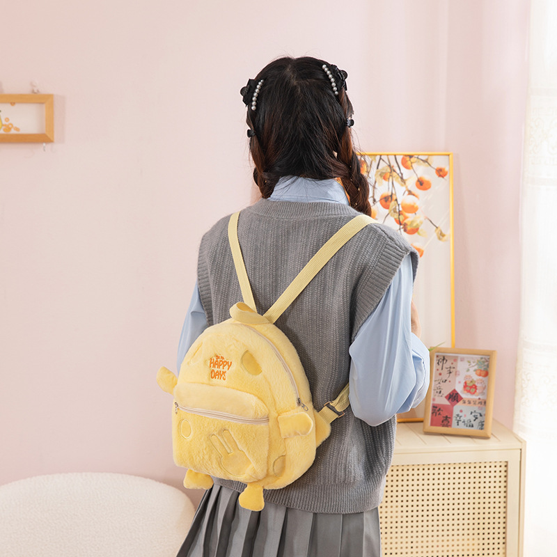 Cross-border children's plush backpack 2025 New style Backpack for Spring and Summer, cute, casual and sweet student bag for girls Application Scenario