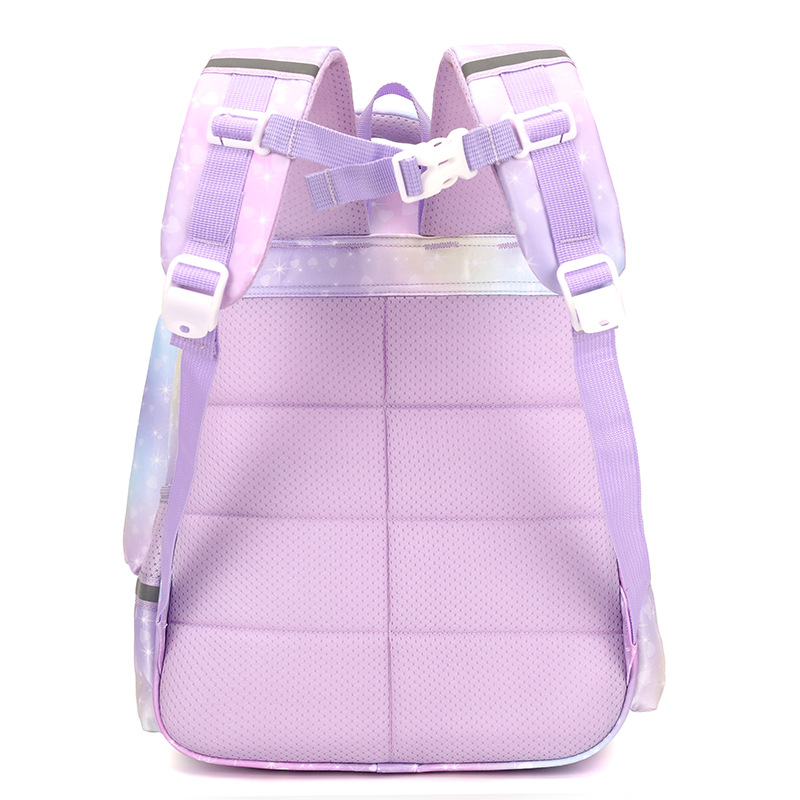 Cross-border 2024 New Kuromi Girls' primary School backpacks for grades 1 to 3, fashionable and trendy backpacks Application Scenario