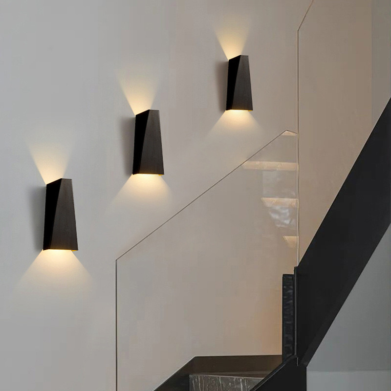 Wholesale simple LED outdoor wall lamps for foreign trade, black and white bedside lamps for living rooms and bedrooms, hotel corridor wall-washing lamps Application Scenario