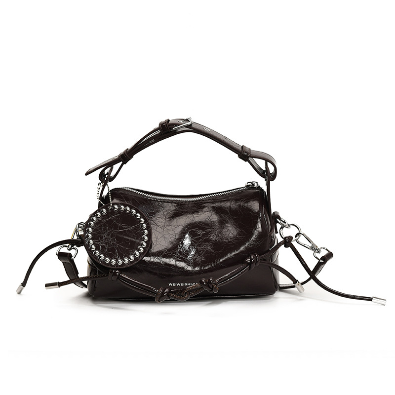 Korean soft-faced handbag for women, new summer 2025 pillowcase, stylish and simple single-shoulder bag, commuter quality crossbody bag Item Picture