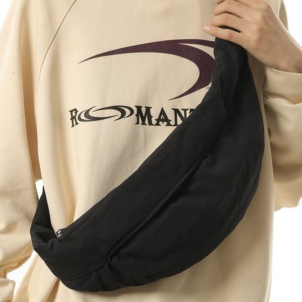 New autumn and winter unisplendour crossbody bag, portable bag, lightweight and versatile cotton-padded jacket bag, baguette bag, Japanese-style sports bag full figure