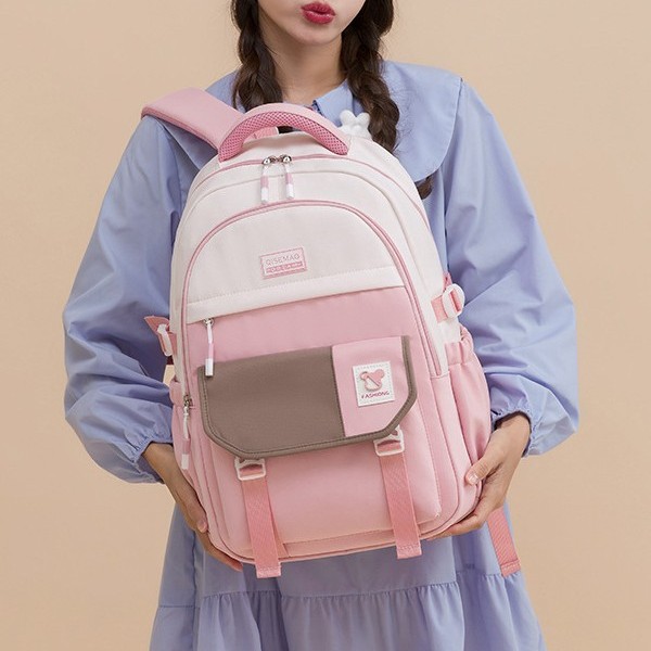 Fashionable new color-blocking and fresh schoolbag, cute school style backpack for primary, junior high and senior high school, large-capacity backpack Application Scenario