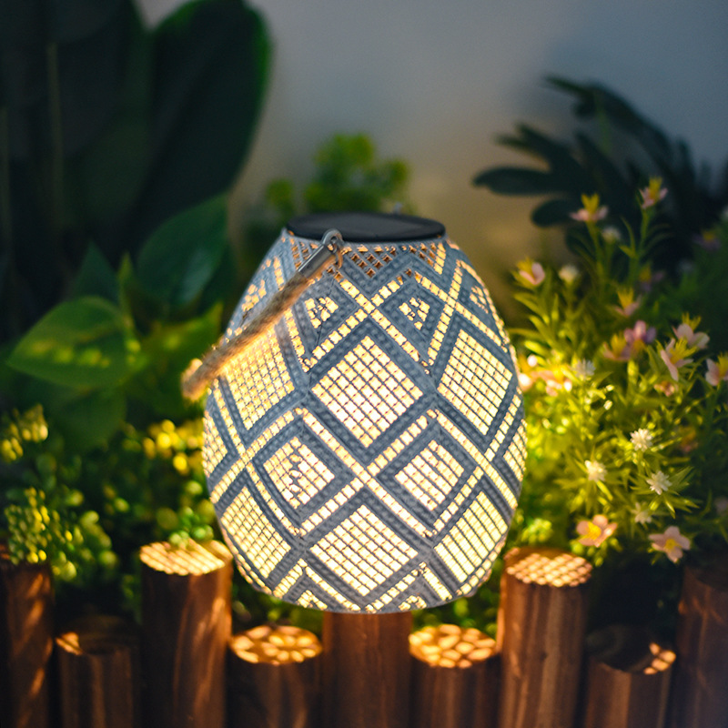 Cross-border creative solar ironwork hollowed-out hemp rope projection lamp, outdoor garden and courtyard landscape decorative lamp, hanging lamp Specification drawing