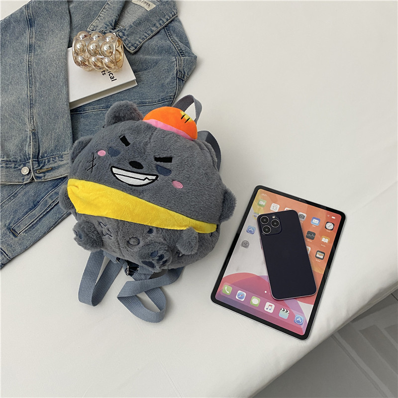 Cute Grey Wolf backpack, girl cartoon backpack, simple and versatile, student fluffy bag, doll bag, figurine bag Specification drawing