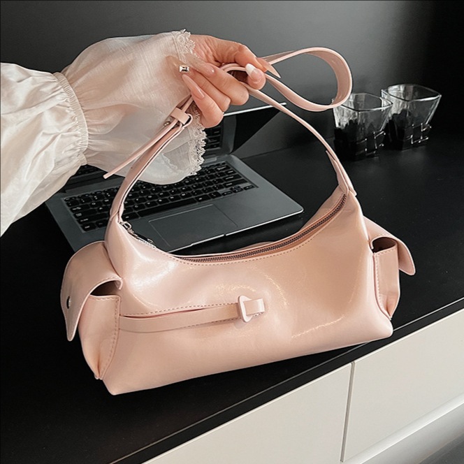 New Spring/Summer 2025 niche design fashionable hand-held underarm bag for women, high-quality solid color versatile shoulder bag full figure