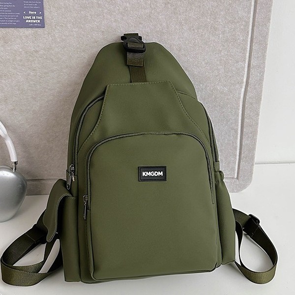 A new multi-functional backpack for casual women, lightweight, versatile, waterproof and multi-purpose bag, fashionable for traveling Specification drawing