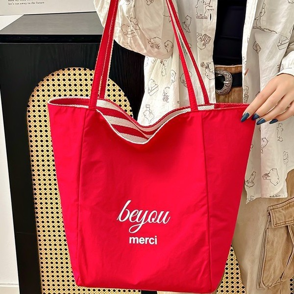 Spring 2025 striped knitted fabric bag, Korean ins laid-back style tote bag for students, large capacity casual single-shoulder bag for girls details Picture
