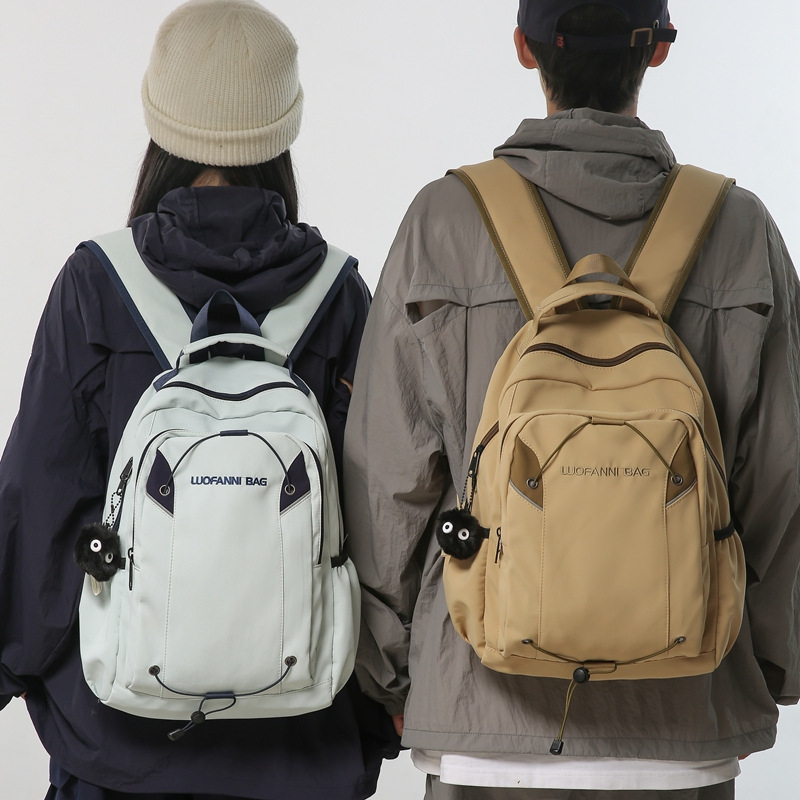 Original niche Japanese-style forest-themed schoolbags for junior and senior high school students, large-capacity backpacks for boys, and ins travel backpacks for girls full figure