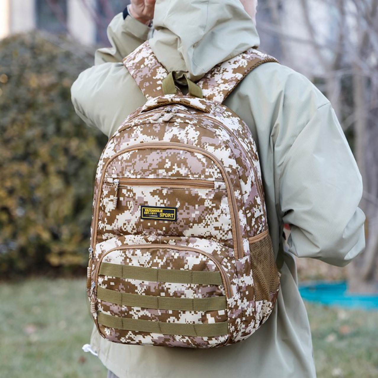 Men's backpack, large-capacity outdoor sports travel backpack, camping camouflage tactical bag, male and female student schoolbag Specification drawing
