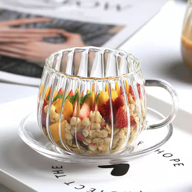 Creative high borosilicate transparent vertical striped pumpkin cup, cute single-layer glass cup, juice coffee cup, vertical striped pumpkin cup full figure