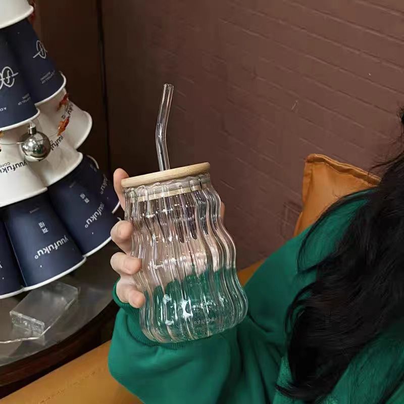 Household high borosilicate glass transparent glass single-layer caterpillar cup Office lemon juice milk threaded water cup Application Scenario