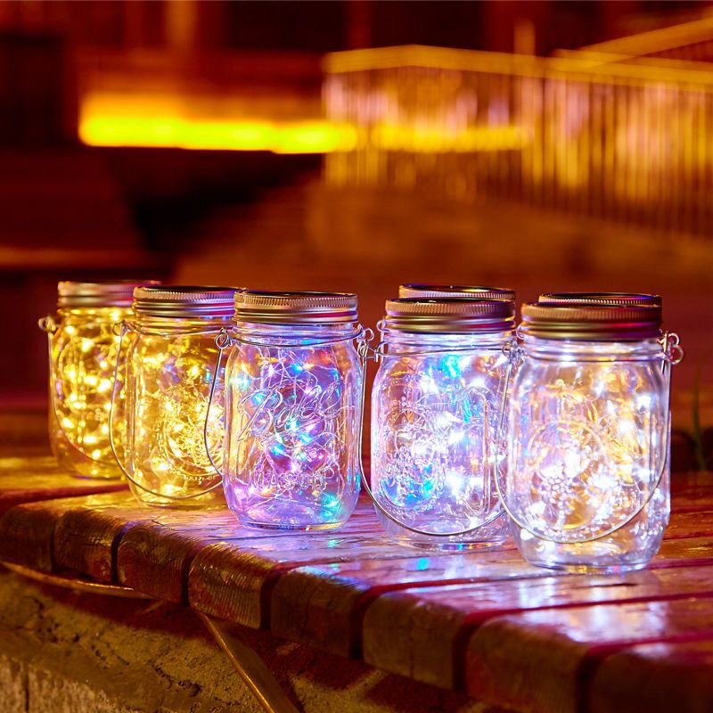 Solar Mason bottle lamp, outdoor glass lamp, LED firefly creative wish lamp, starry sky Christmas hanging lamp Application Scenario