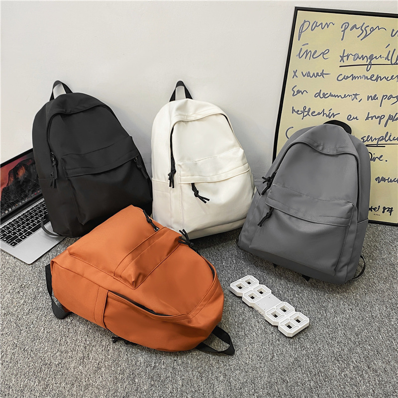 A simple and large-capacity Muji-style backpack for both men and women, designed for students in solid colors for junior and senior high school Specification drawing