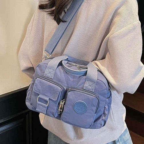 New fashionable multi-pocket women's bag, water-resistant nylon fabric bag, large-capacity hand-carry and one-shoulder crossbody bag for women going out full figure