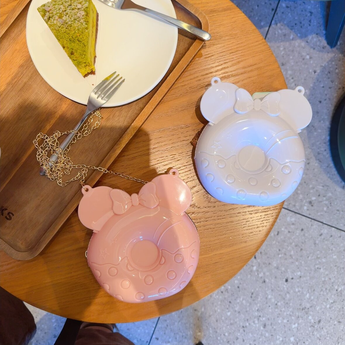 2025 New cross-border foreign trade cute Mickey children's Bag, jelly bag, coin purse, doughnut mini bag, single-shoulder bag Specification drawing