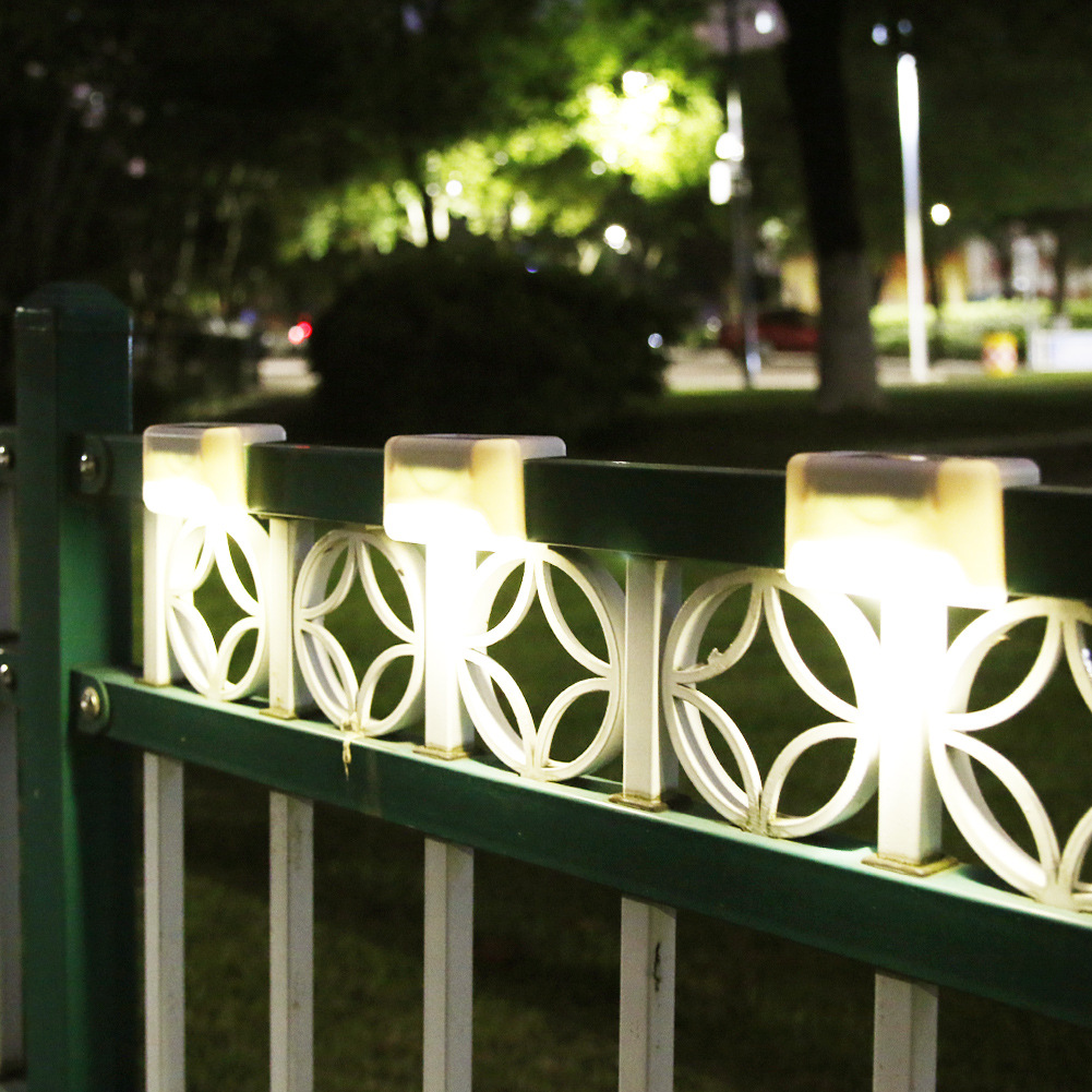 Solar step lights, outdoor waterproof garden lights, railing lights, step lights, fence lights, staircase lights, solar lights Application Scenario