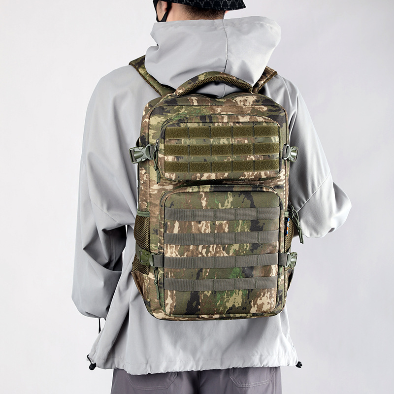Wholesale of new outdoor bags, camouflage bags, hiking bags, multi-functional large-capacity backpacks, and casual, simple travel backpacks details Picture
