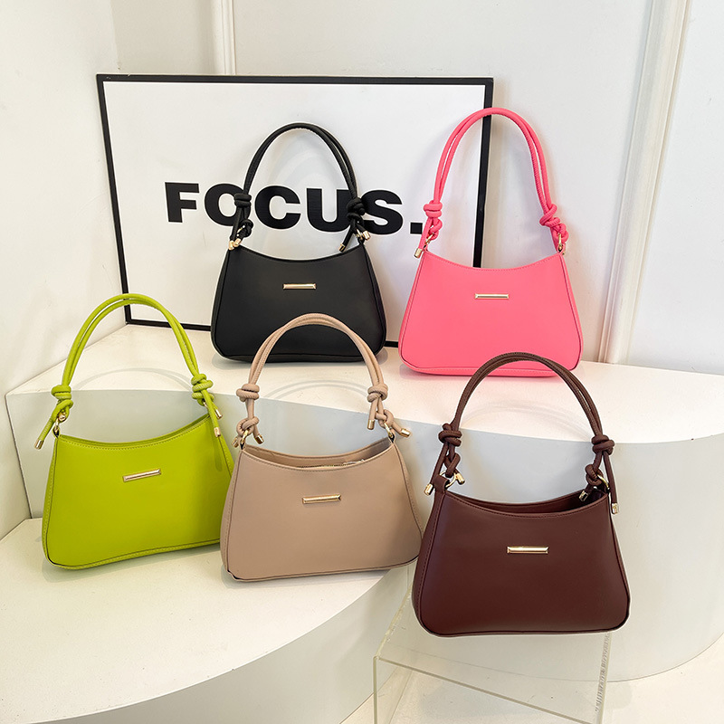 Versatile underarm bag 2024 Cross-border new casual and simple single-shoulder bag Korean style high-end quality crossbody bag for women Application Scenario
