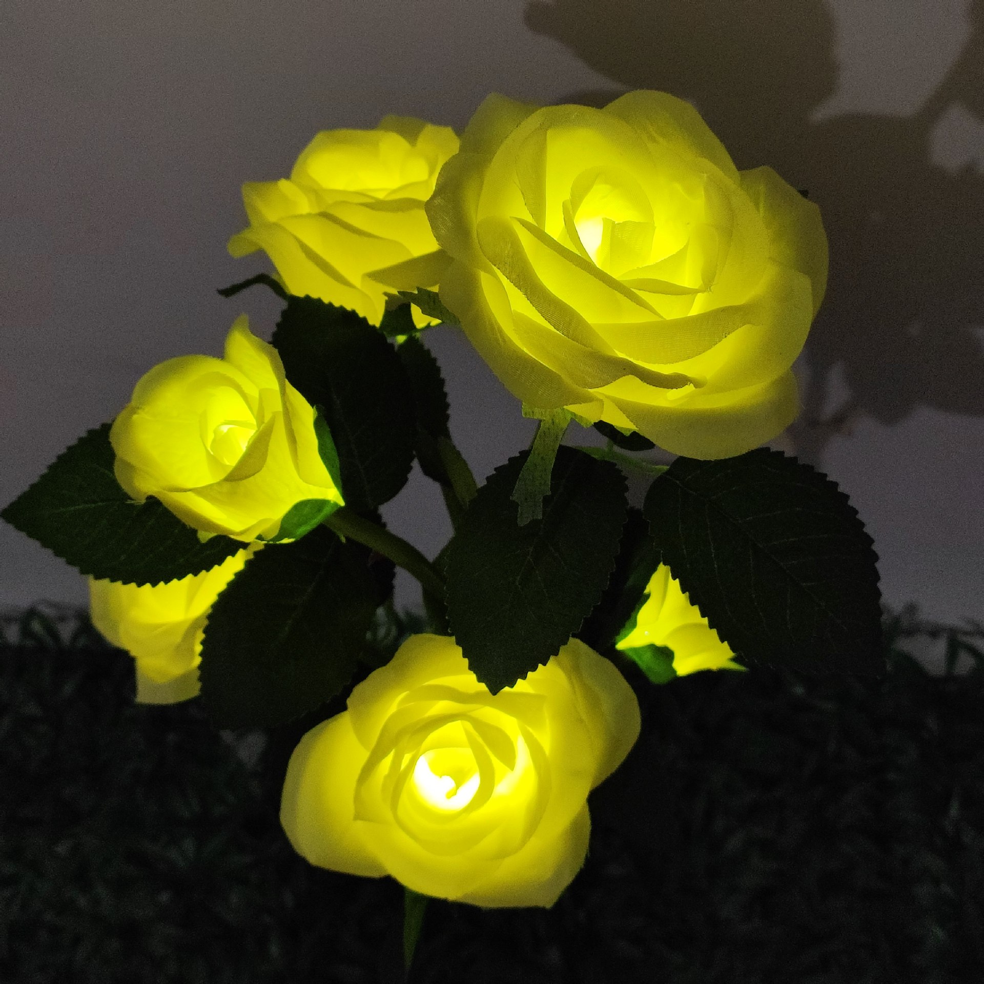 Solar LED 6-head and 7-head rose lamp simulation ground insert lamp outdoor decoration courtyard manufacturer supply Specification drawing