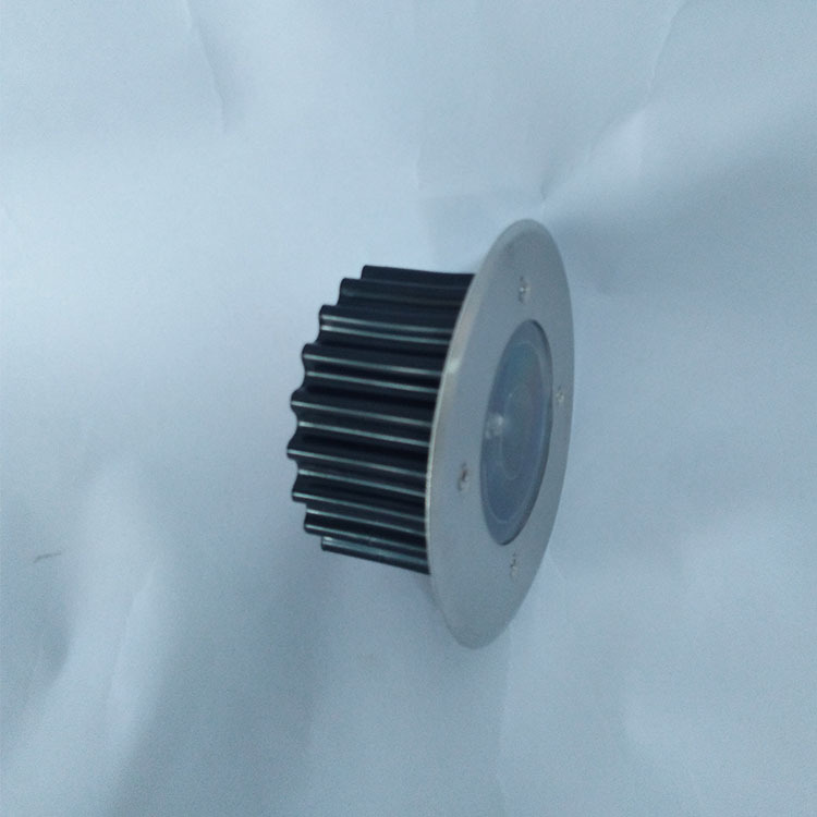 Kaiyu Electrical Appliance Factory supplies solar stainless steel small floor lamps Application Scenario