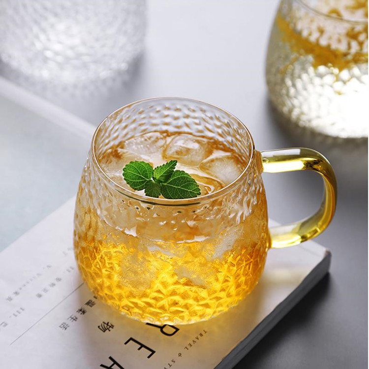 High borosilicate glass cups, hammered household water cups, men's and women's flower tea cups, transparent milk cups with handles, beverage cups, coffee cups full figure