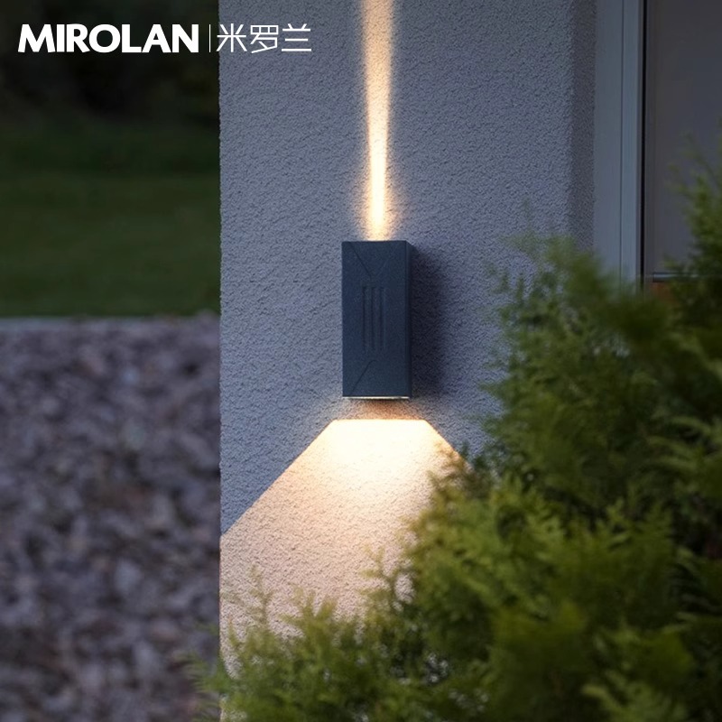Wall-washing light, outdoor waterproof 220v wall lamp, outdoor courtyard lamp, villa balcony garden double-head wall lamp, column wall lamp details Picture